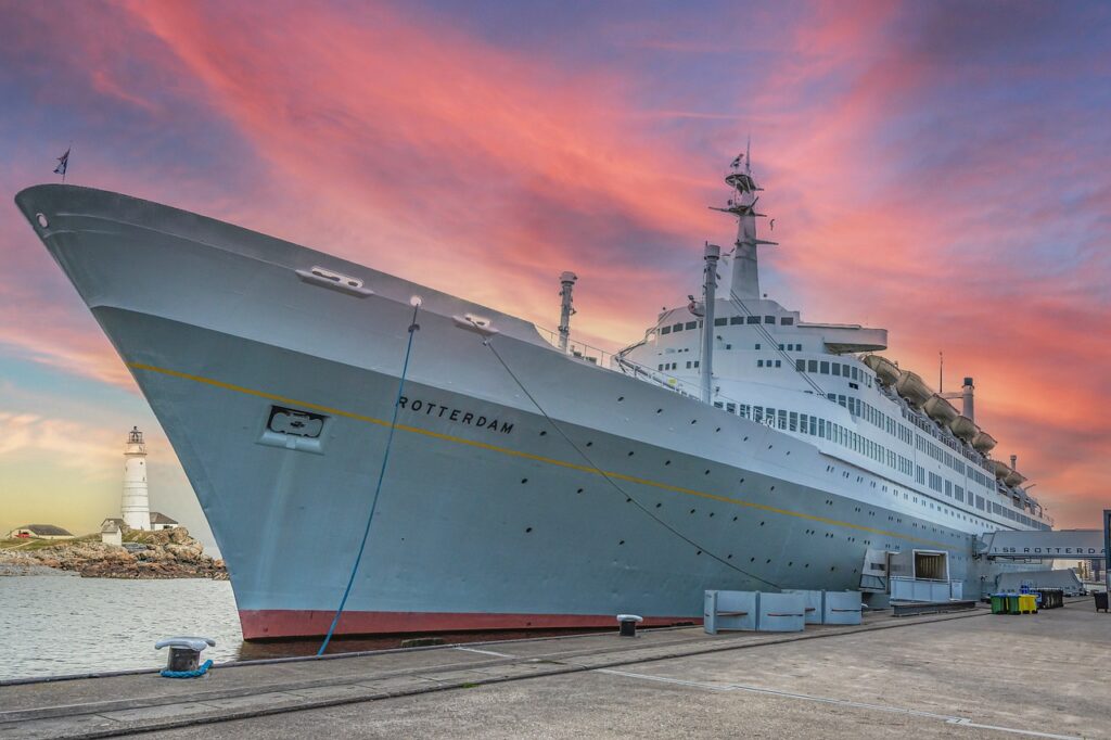 ss rotterdam, cruise, port