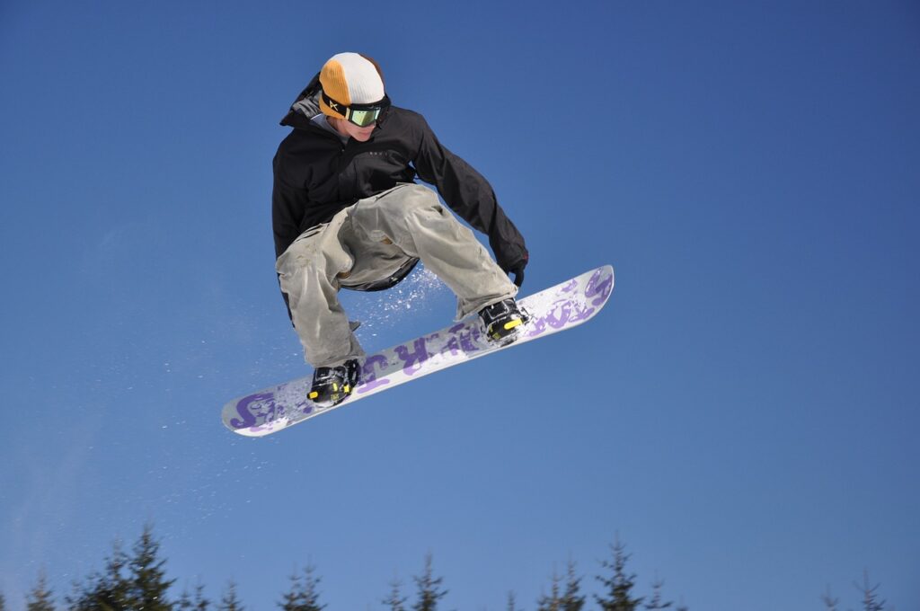 snowboarding, sport, winter-3176182.jpg