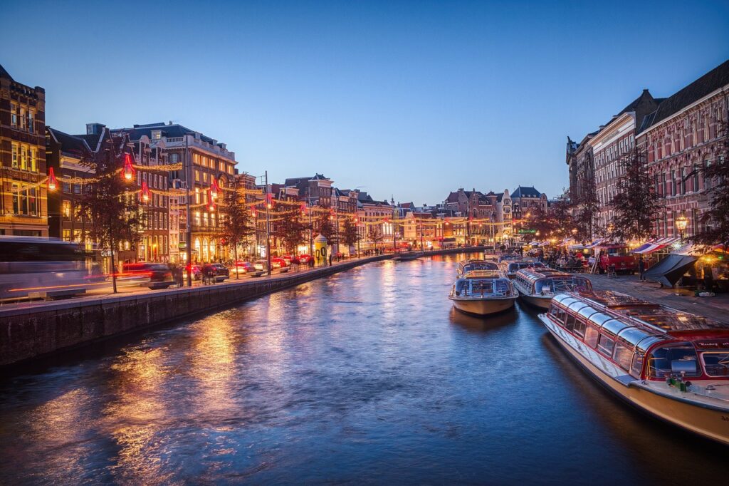 canal, boats, buildings, reflection, city, illuminated, cityscape, transportation, evening, lights, amsterdam, amsterdam, amsterdam, amsterdam, amsterdam, amsterdam